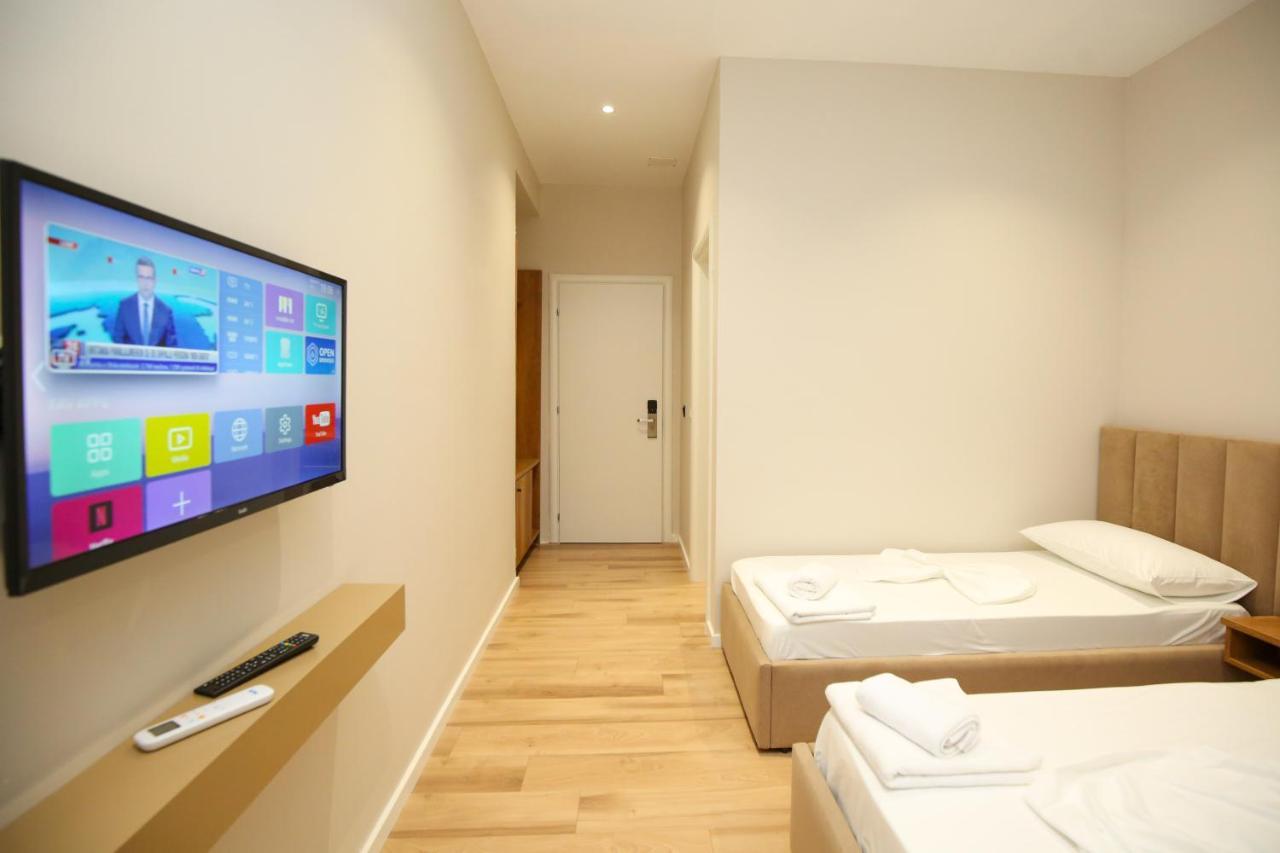 Hotel Amantia 奥里库姆 外观 照片
