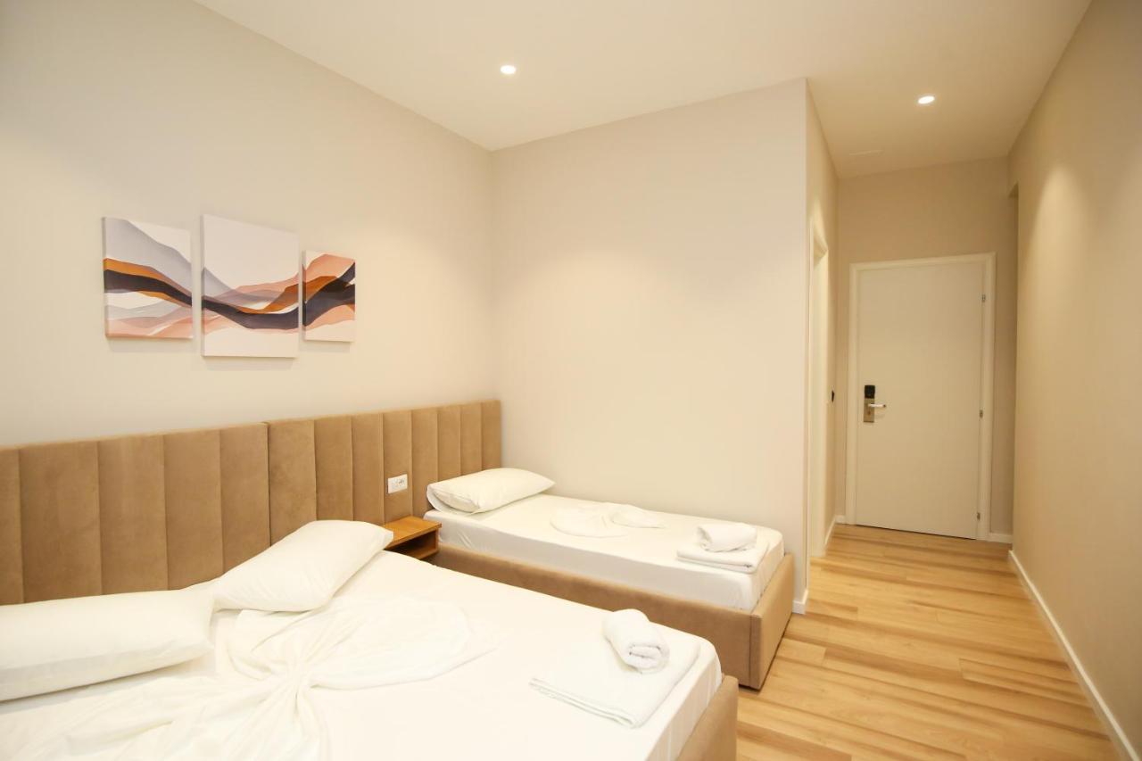 Hotel Amantia 奥里库姆 外观 照片
